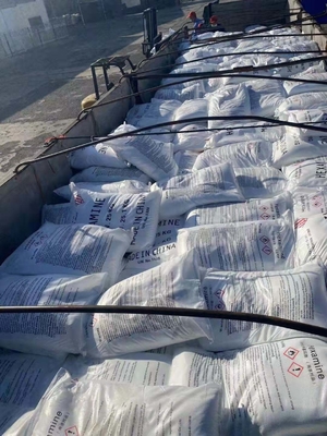 Produksi Bahan Baku Kimia Disederhanakan Dengan Paraformaldehida PFA Kristal Putih