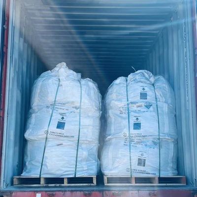 FeCL3 Ferric Chloride bubuk padat berwarna coklat gelap hingga hitam larut tinggi